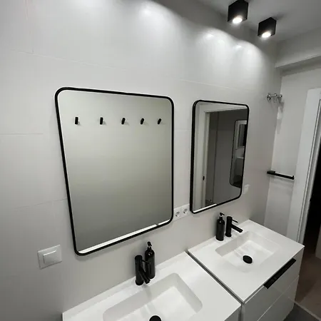 Apartamento Nuestro Rincon Del Centro Historico Especial Grupos Terraza Parking Gratis 02 Málaga